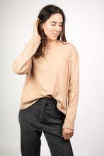 Cargar imagen en el visor de la galería, Polera Itagua - Latte