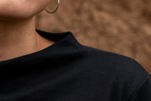 Cargar imagen en el visor de la galería, Polera Magnolia - Invierno