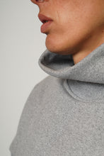 Cargar imagen en el visor de la galería, Poleron Abertura - Cuello