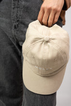 Cargar imagen en el visor de la galería, Gorra Moana Beige Nueva
