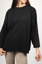 Cargar imagen en el visor de la galería, Polera Olivia Manga 3/4 - Negro
