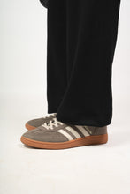 Cargar imagen en el visor de la galería, Pantalon Recto Algodon - Negro
