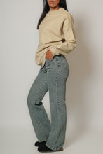 Cargar imagen en el visor de la galería, Poleron Oversize - Beige
