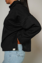 Cargar imagen en el visor de la galería, Polerón Abertura - Cuello
